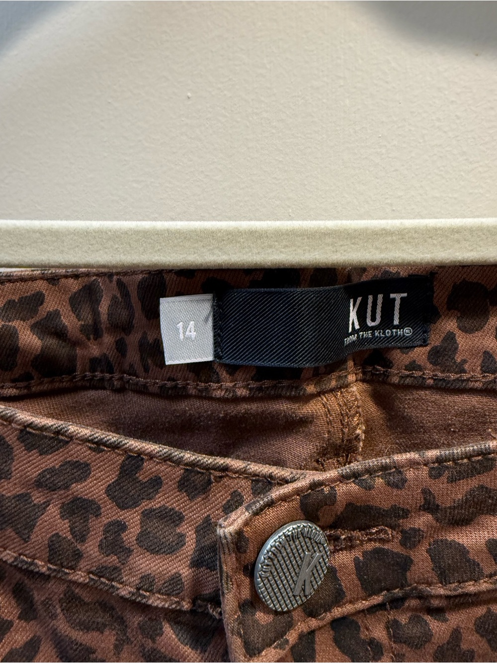 Kut from the Kloth New York Women’s Brown Leopard Print Ankle Jeans - NWT - Picture 3 of 10